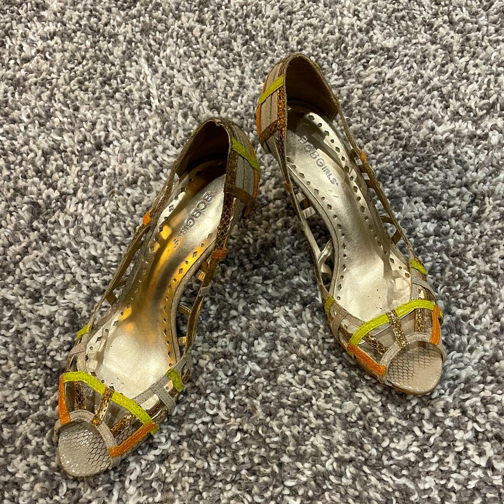 BCBGirls bright and beautiful shoes heels open summer us size 9 Genuine Leather